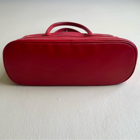 Vintage Longchamp Red Leather Purse - Picture 4 of 15
